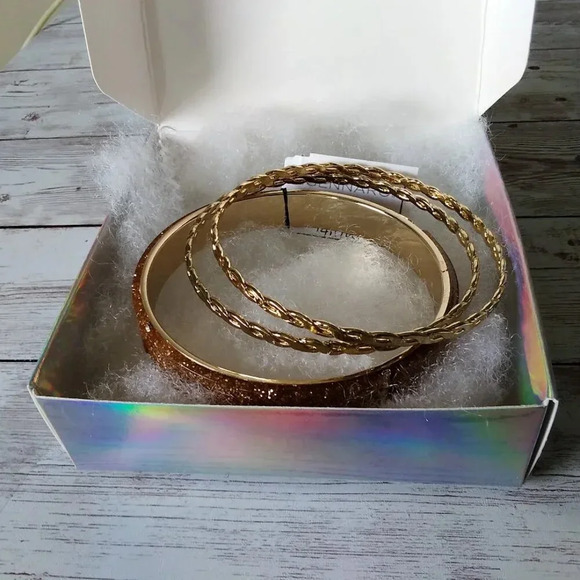 Gold Tone 3-Piece Bangle Set – G by Gennaro - Picture 4 of 4